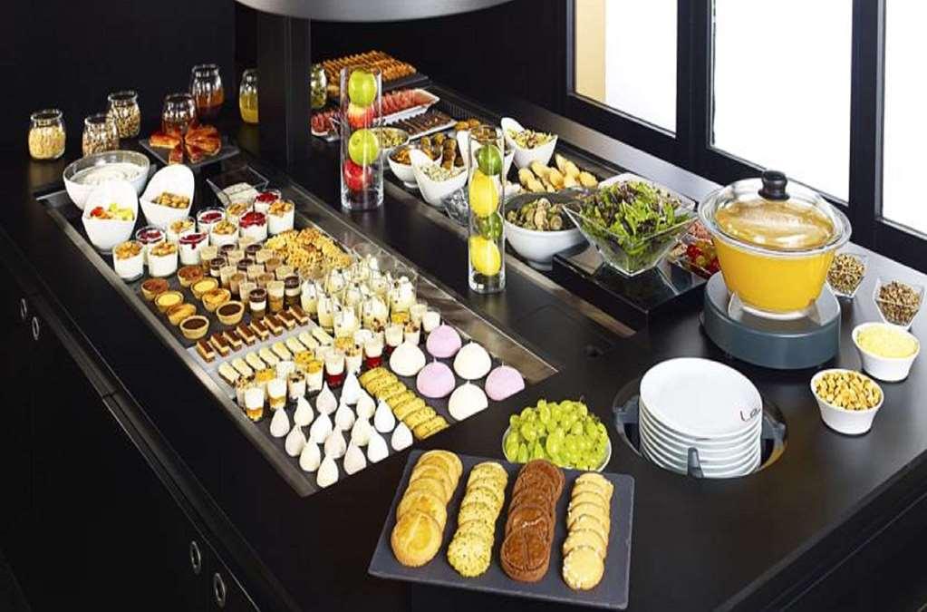 Kyriad Tarbes Bastillac Restaurant photo